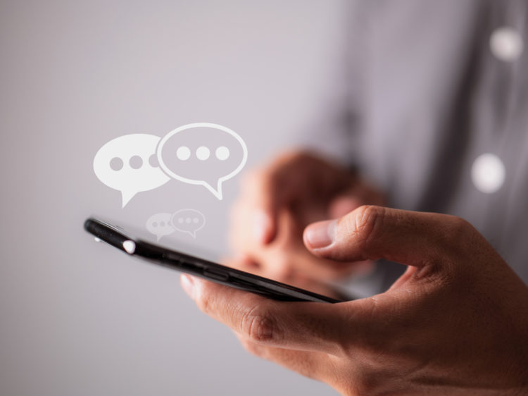 Are Employees Reading Your Emails? –  Instant Messaging for Business Communication Are Employees Reading Your Emails? - Instant Messaging for Business Communication