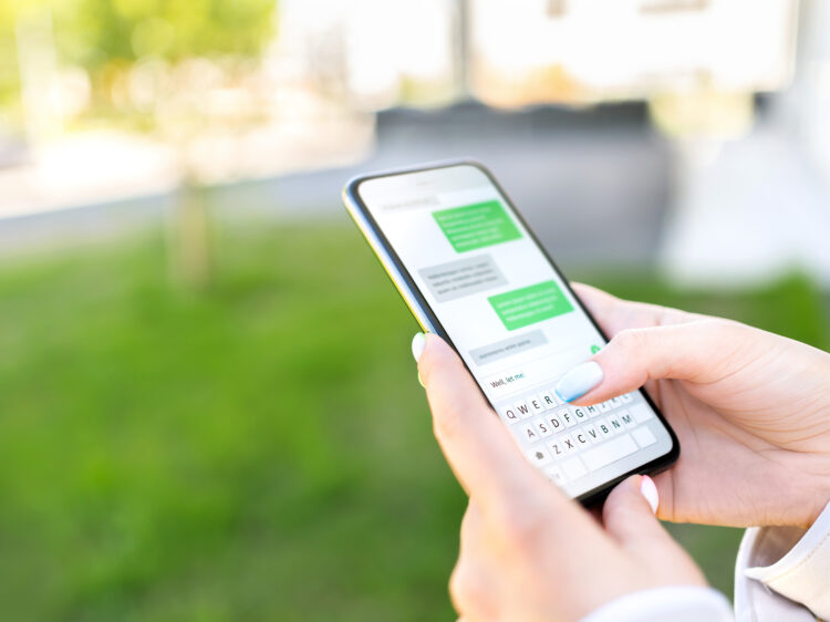 SMS Messaging for Business: Texting Trends and Benefits of SMS Texts SMS Messaging for Business: Texting Trends and Benefits of SMS Texts